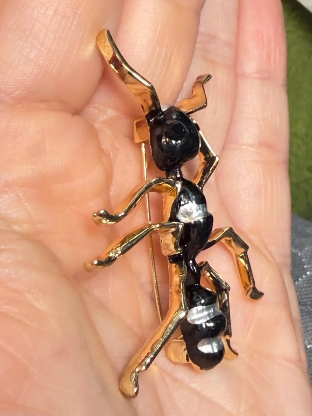 Ant Brooch Gold Tone Insect Pin Bug Jewelry Statement Style 2.25 inches